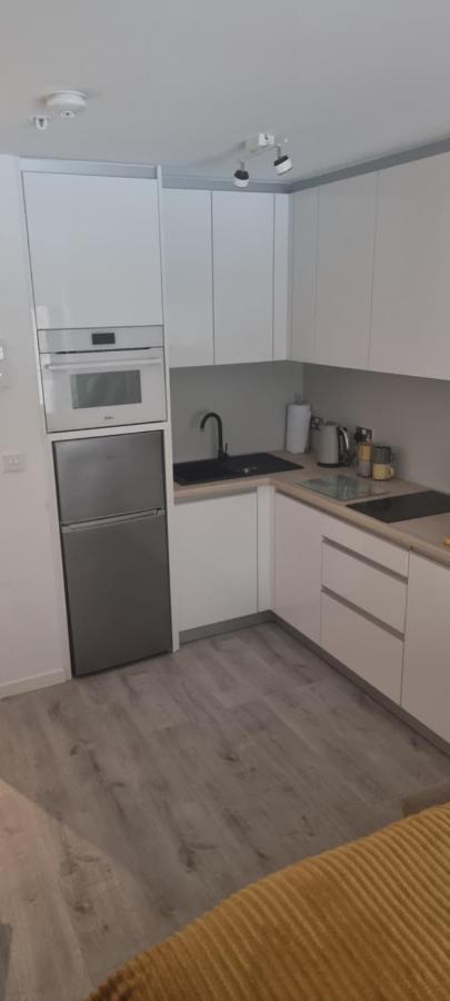 The Hub Gibraltar Apartment Luaran gambar